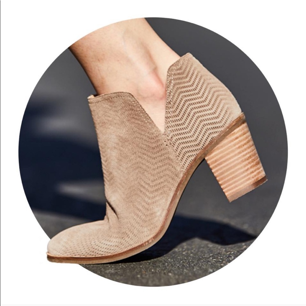Lucky Brand Suede Taupe Pickla Bootie